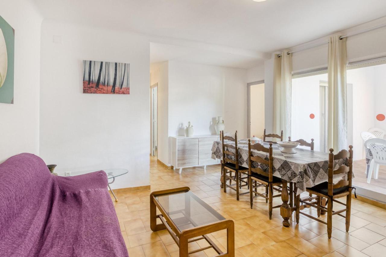 En Paseo Maritimo 1-3 Apartment Llança
